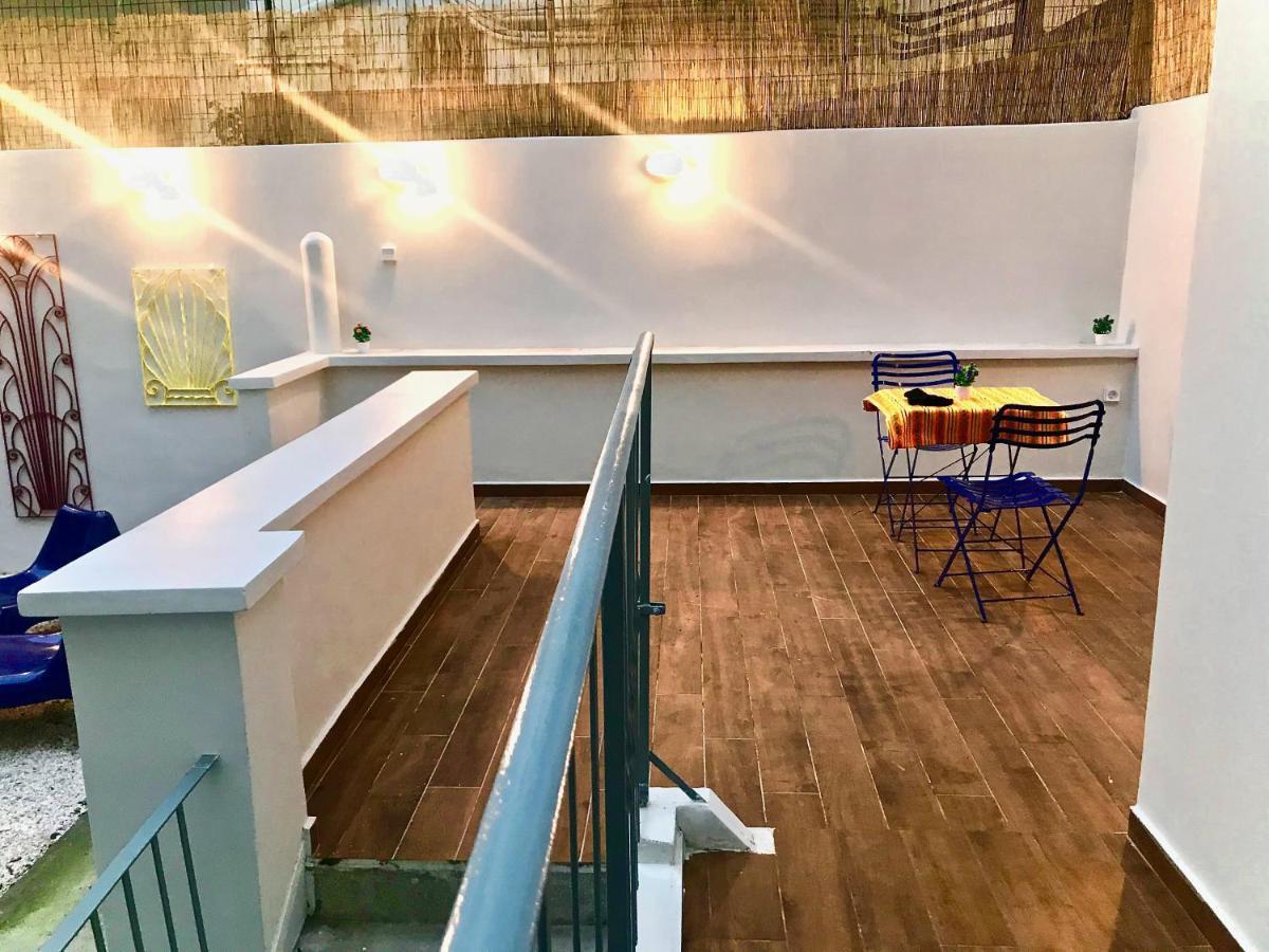 Five Brand New Boutique Apartments Central Афины Экстерьер фото