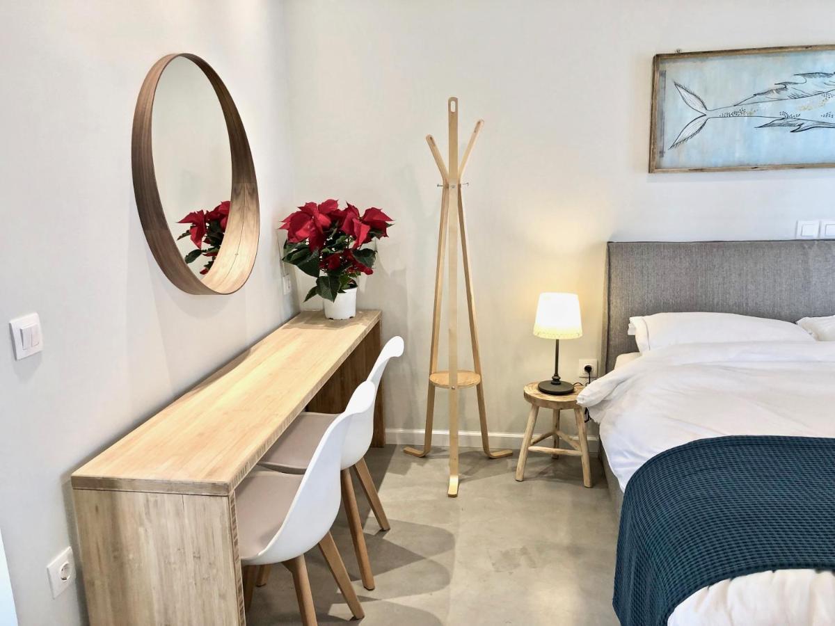 Five Brand New Boutique Apartments Central Афины Экстерьер фото