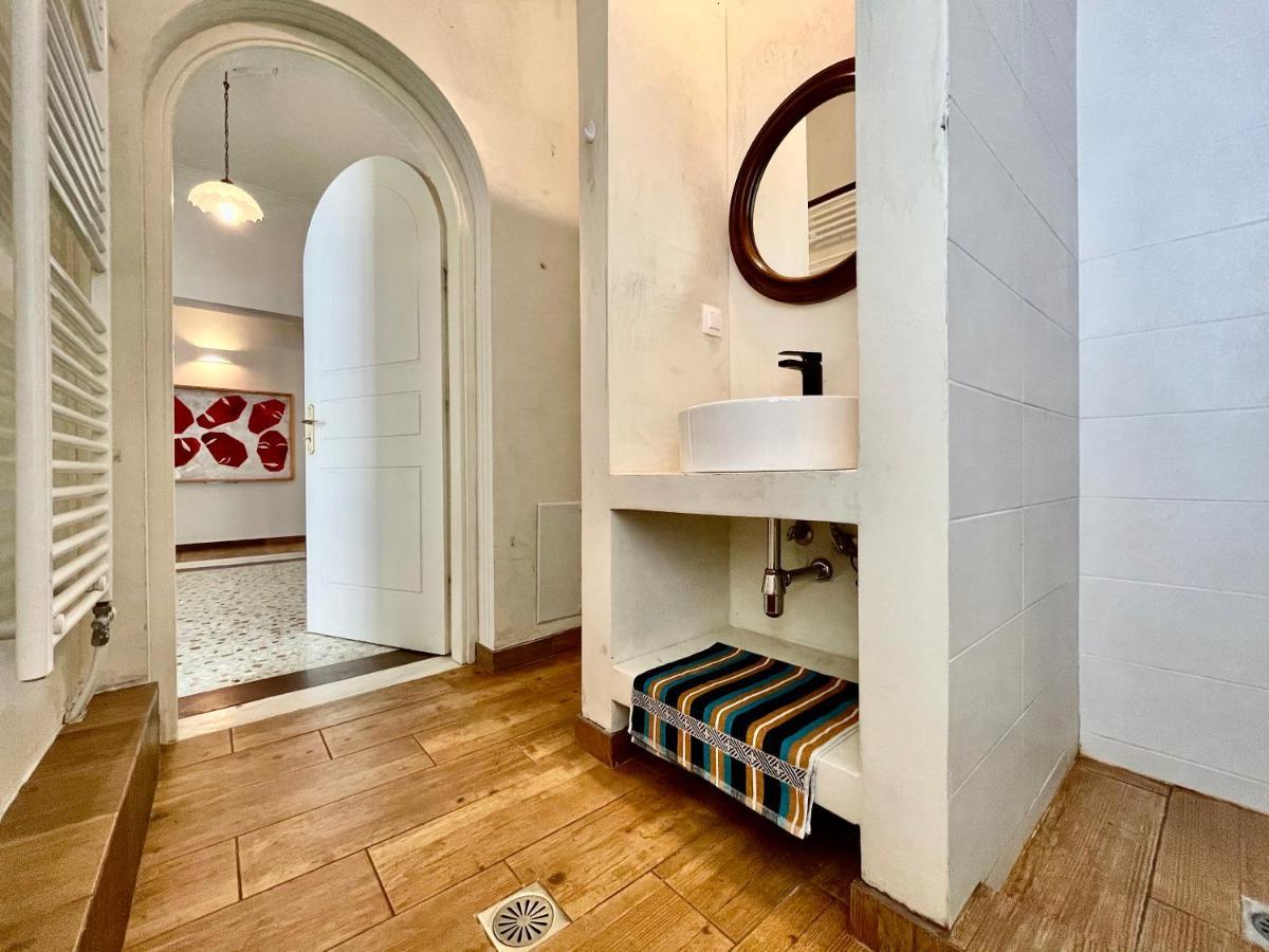 Five Brand New Boutique Apartments Central Афины Экстерьер фото